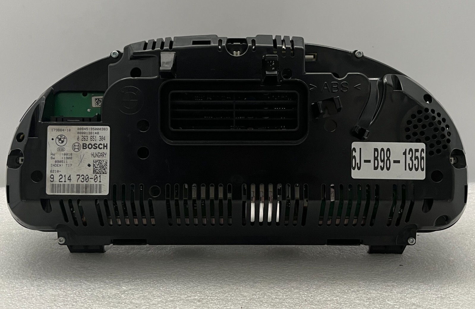 2009-2011 BMW 750-I USED INSTRUMENT CLUSTER P#0263685161