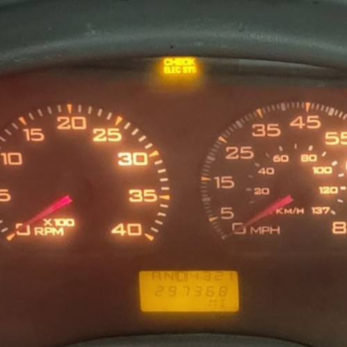 2006 INTERNATIONAL 4400 USED DASHBOARD INSTRUMENT CLUSTER P#2588427C91
