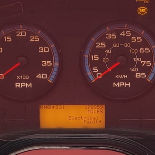 2014 INTERNATIONAL DURASTAR 4300 USED DASHBOARD INSTRUMENT CLUSTER P#3868370C95