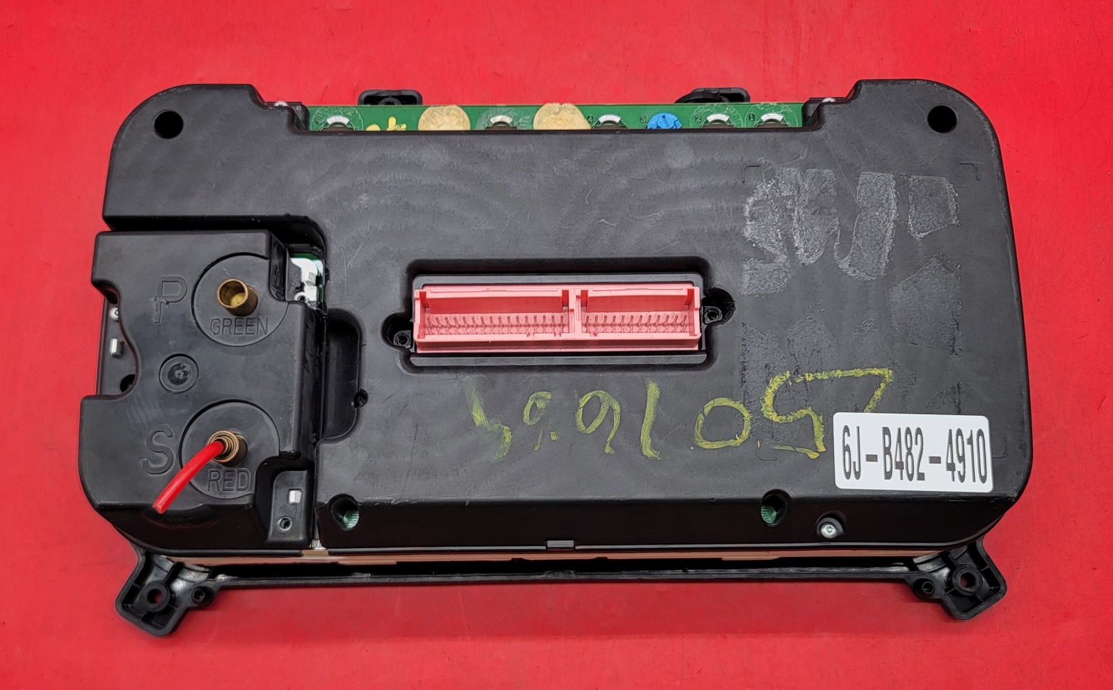 2011-2015 FREIGHTLINER M2 106 USED INSTRUMENT CLUSTER P#A22-66235-105