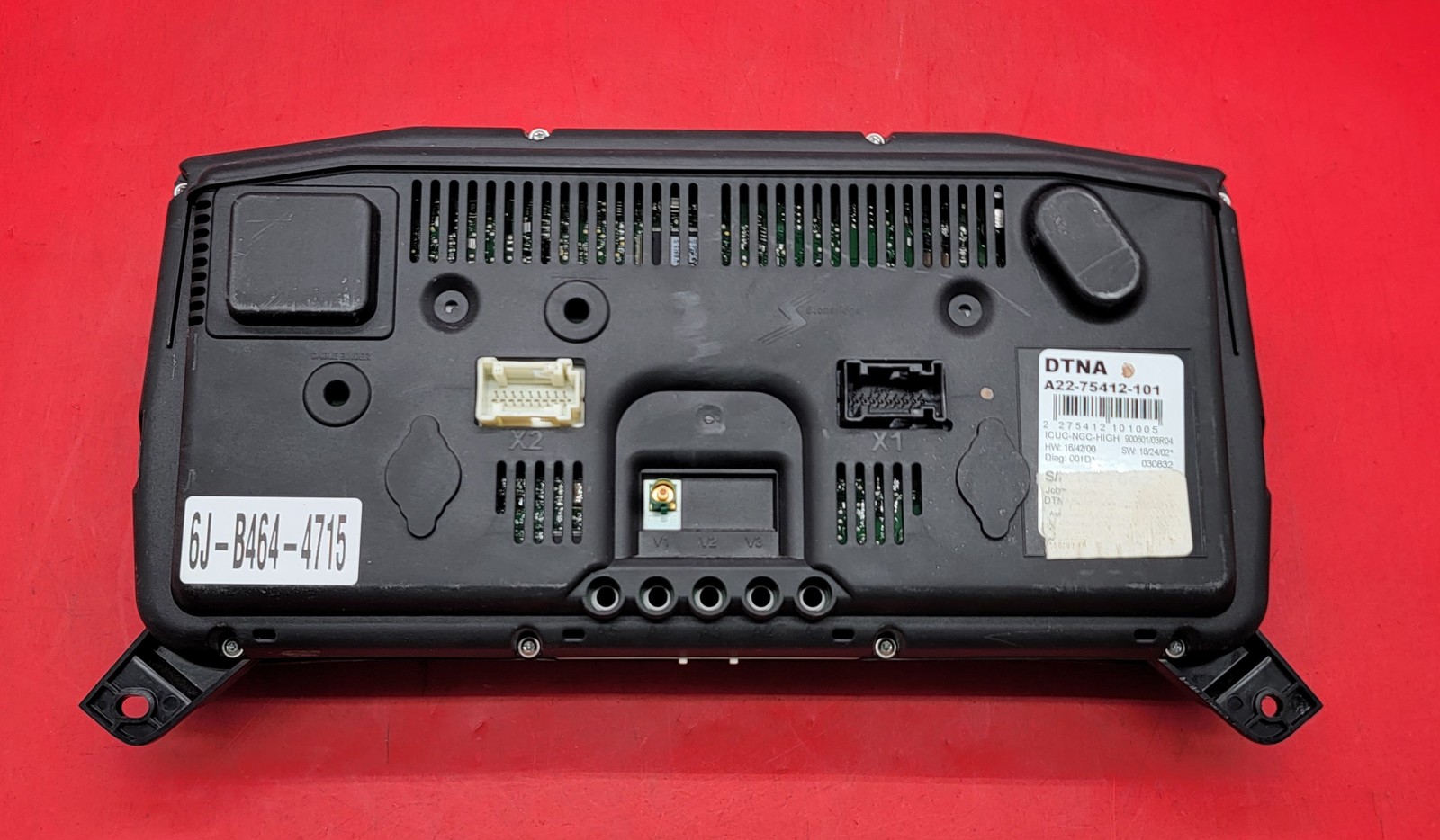 2020 FREIGHTLINER CASCADIA 126 USED INSTRUMENT CLUSTER P#A22-75412-101