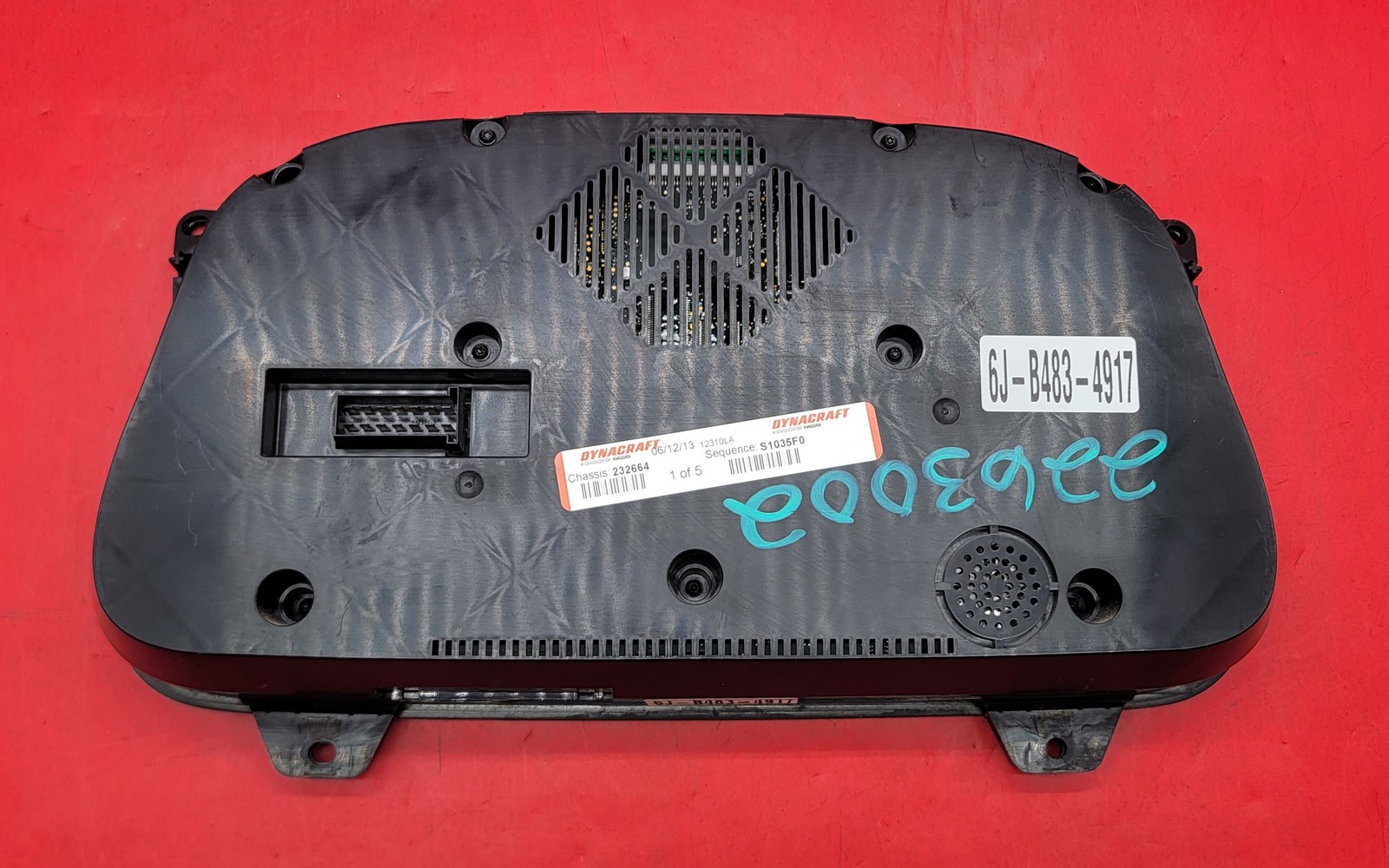 2014 PETERBILT 579 USED INSTRUMENT CLUSTER P#A2C87468400