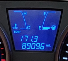 2012 HYUNDAI TUCSON USED INSTRUMENT CLUSTER P#94001-25575