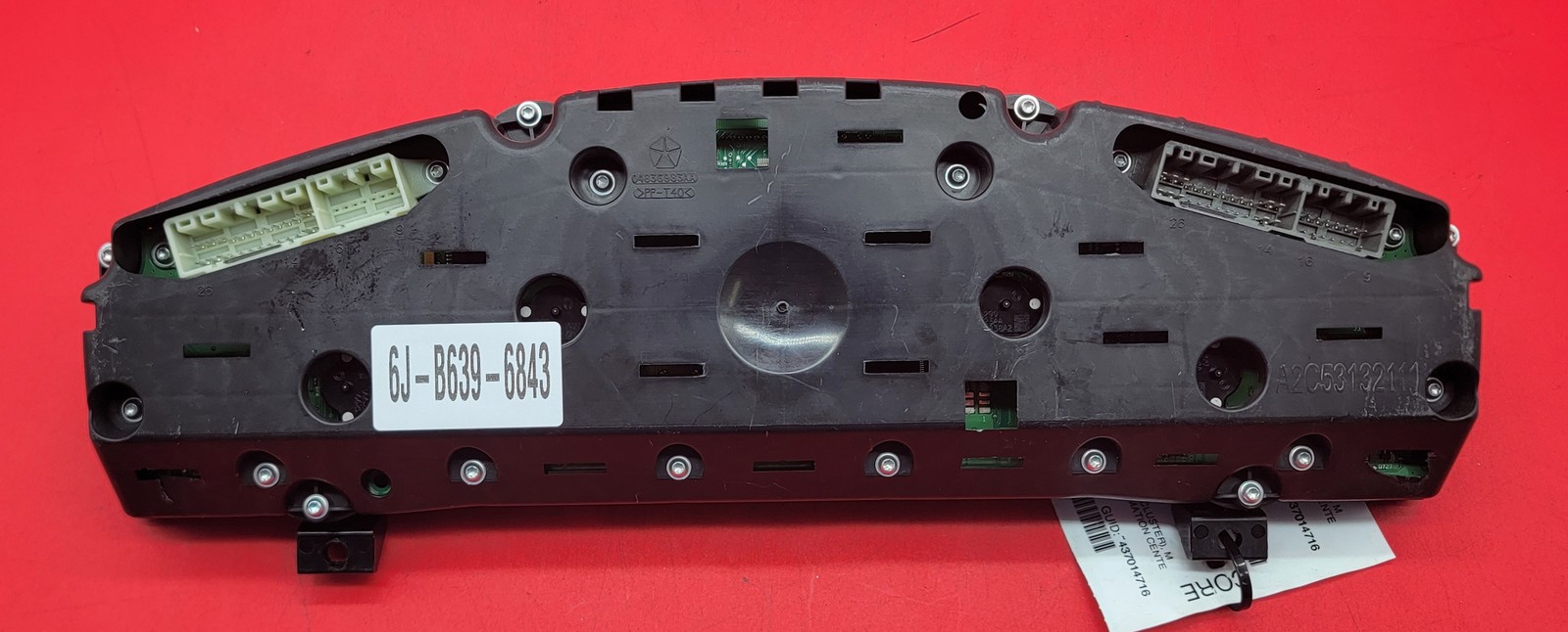 2010 CHRYSLER 300 USED INSTRUMENT CLUSTER P#P68060576AC