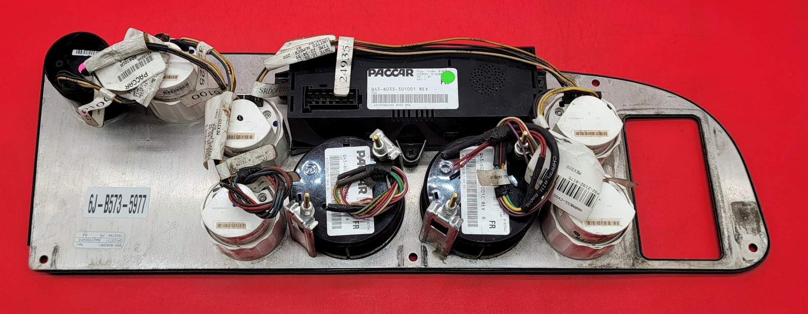 2012 PETERBILT 587 USED INSTRUMENT CLUSTER P#A2C53303486