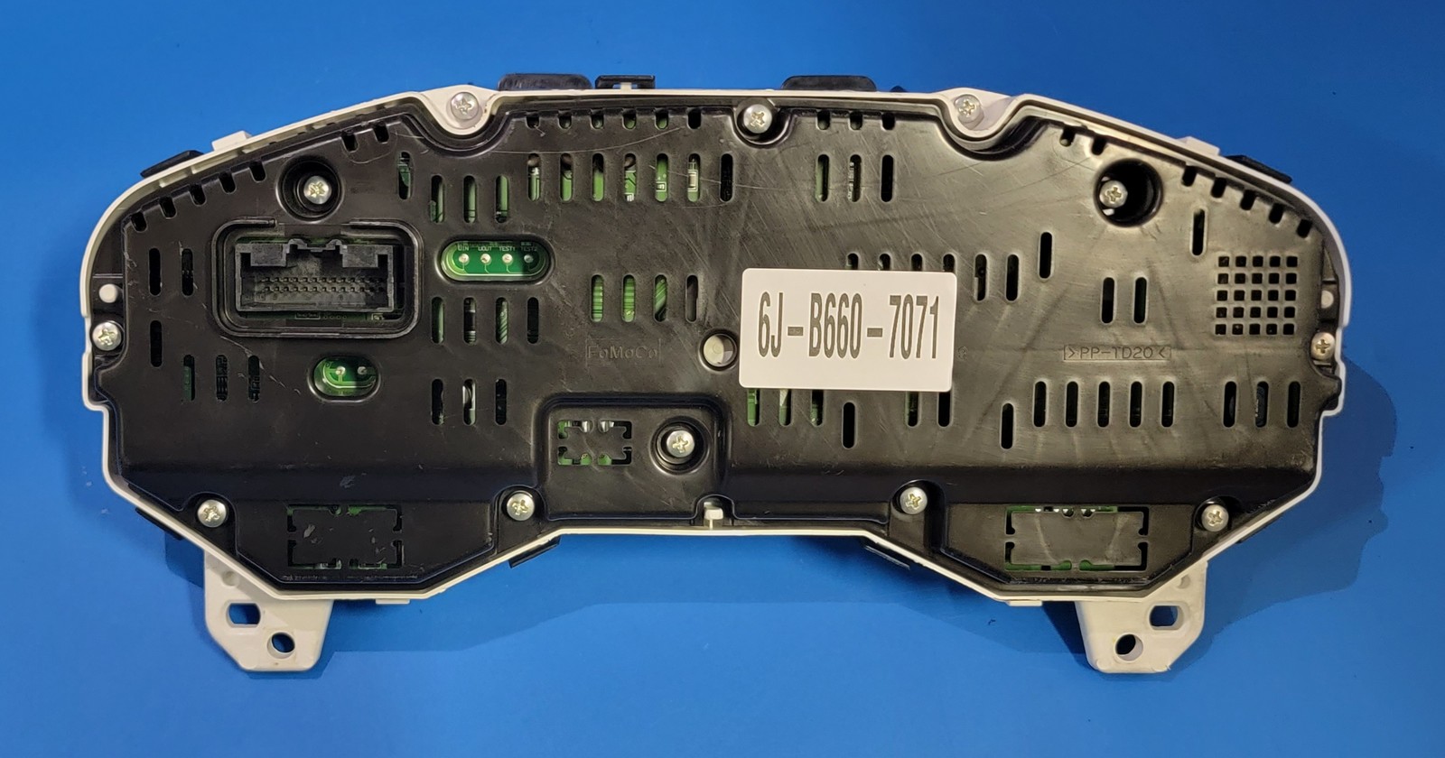 2019 FORD EDGE USED INSTRUMENT CLUSTER P#KT4T-10849-CE