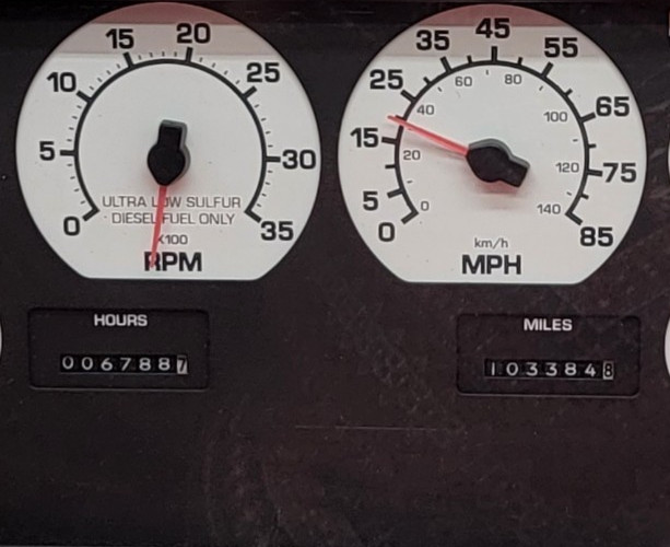 2010 INTERNATIONAL PB 305 USED INSTRUMENT CLUSTER P#3811624C91