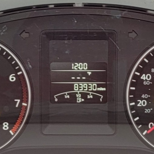 2013 VOLKSWAGEN JETTA USED INSTRUMENT CLUSTER P#A2C80009100