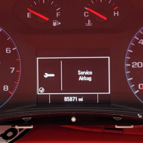 2016 CHEVROLET MALIBU USED INSTRUMENT CLUSTER P#84057458