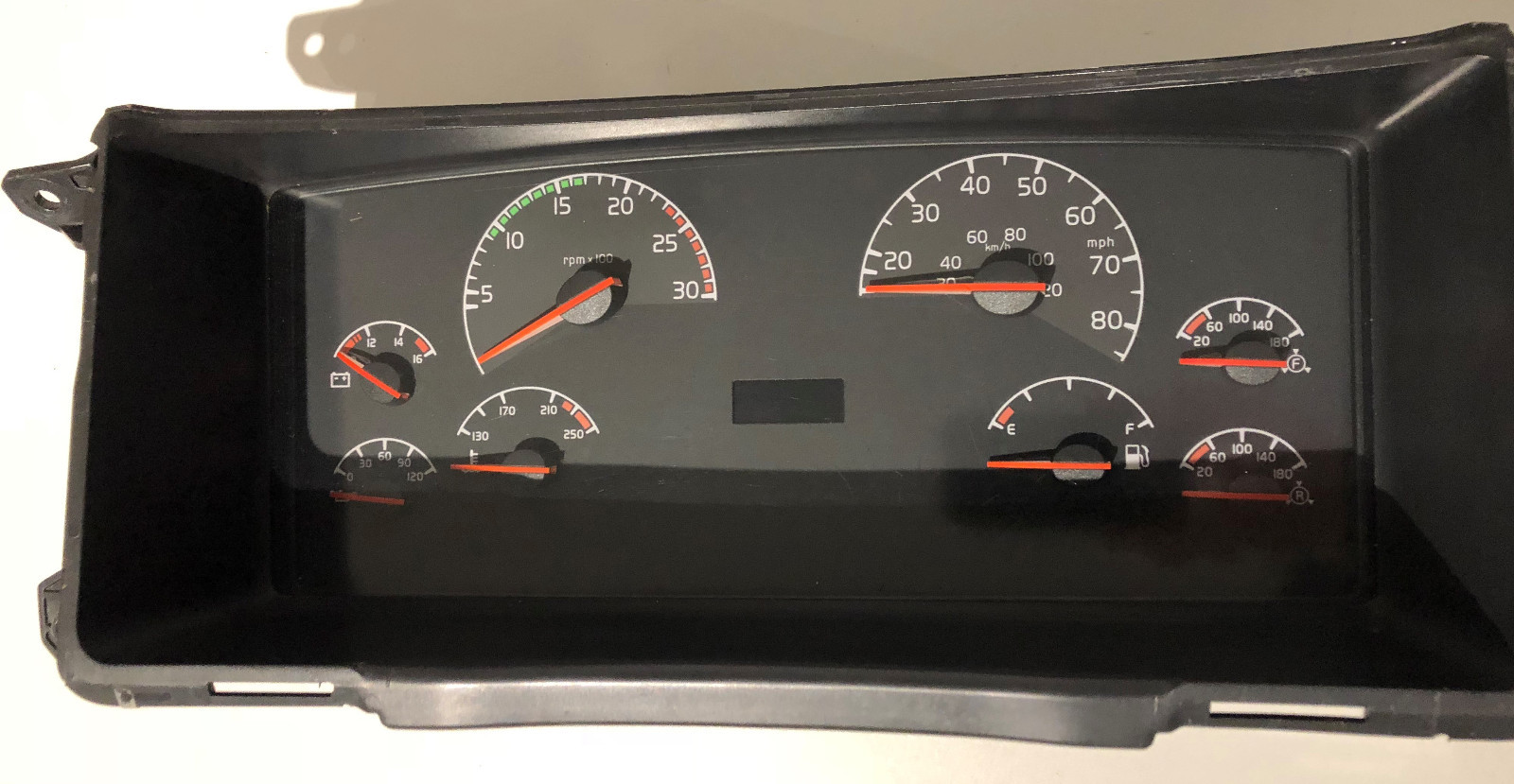 2003-2006 VOLVO VNL USED DASHBOARD INSTRUMENT CLUSTER FOR SALE