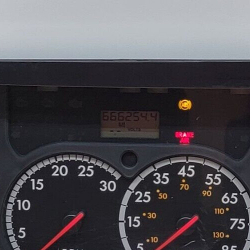 2016 FREIGHTLINER CASCADIA USED INSTRUMENT CLUSTER P#A2269900100