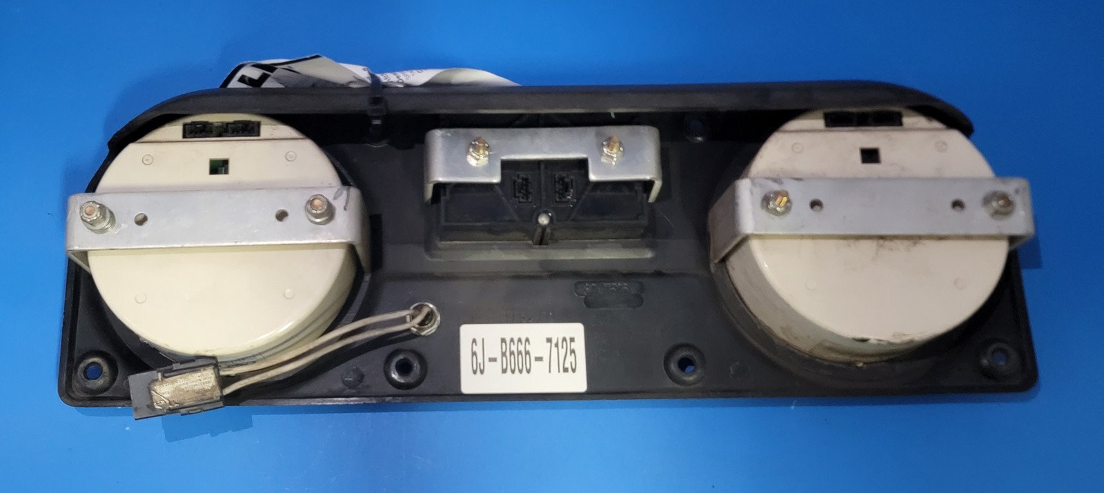 2008 MACK LEU613 USED INSTRUMENT CLUSTER P#82MT52BM