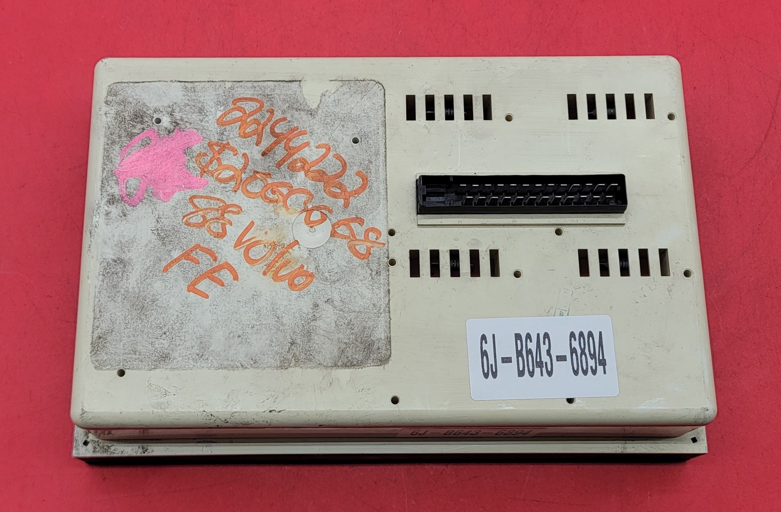 1988 VOLVO FL4 USED INSTRUMENT CLUSTER P#6 794 398