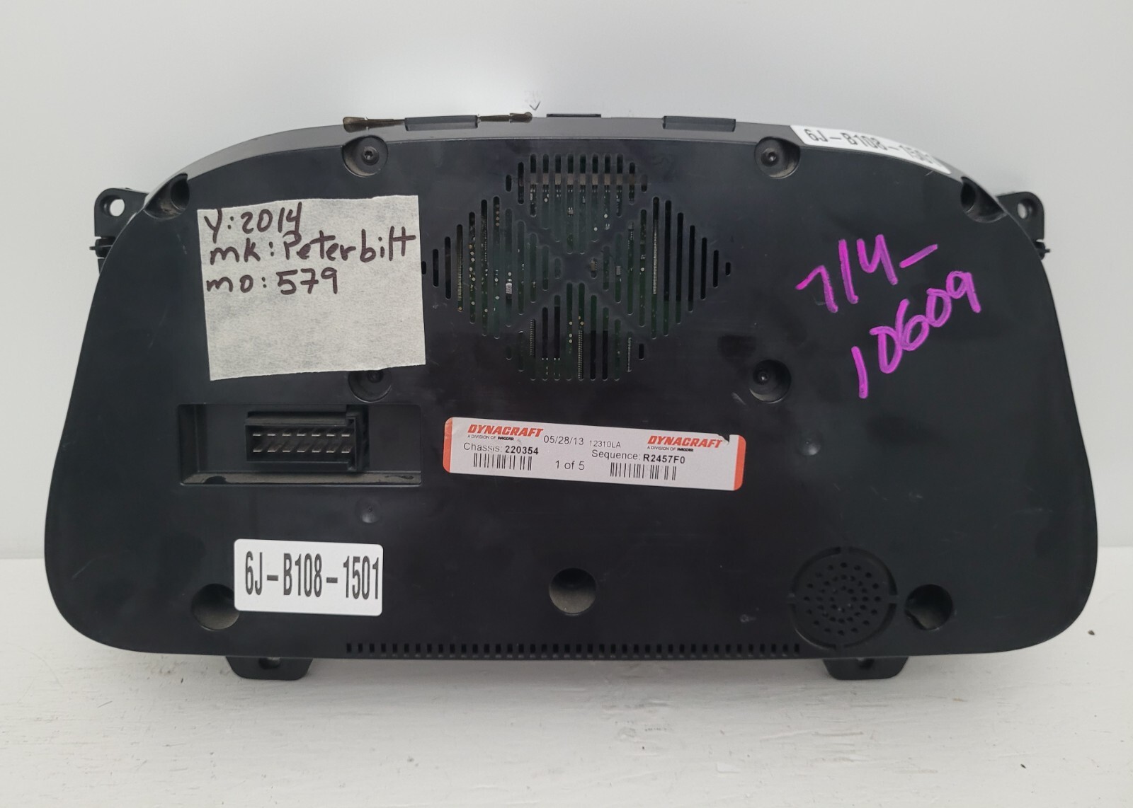 2014 PETERBILT 579 USED INSTRUMENT CLUSTER P#Q43605712102B