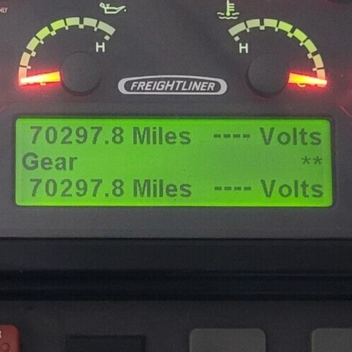 FREIGHTLINER SIX GAUGE USED INSTRUMENT CLUSTER