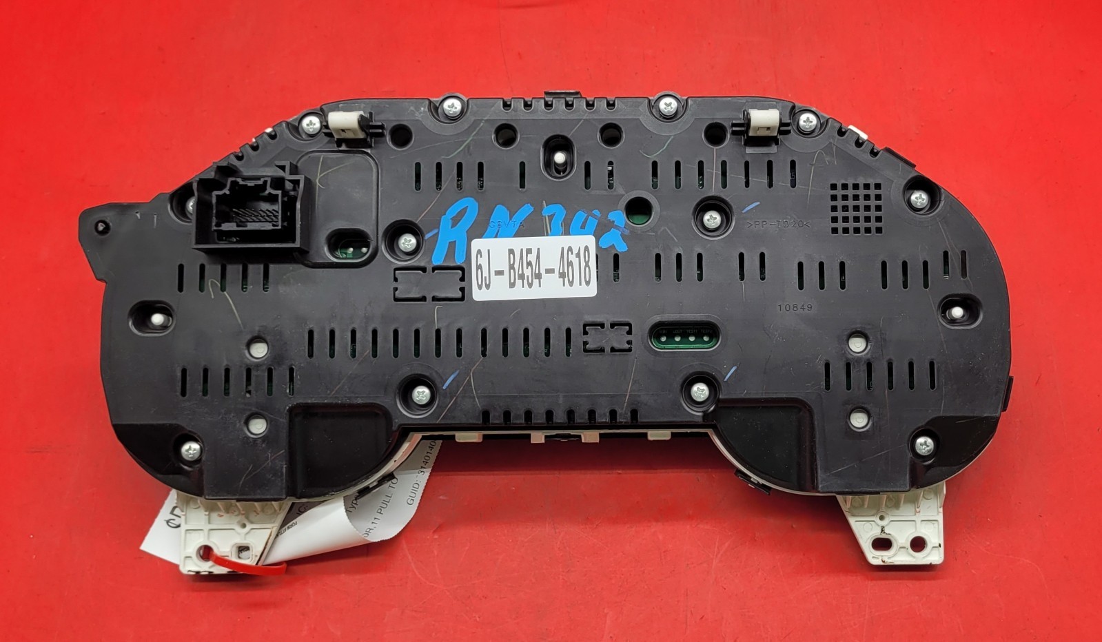 2016 FORD MUSTANG USED INSTRUMENT CLUSTER P#GR3T-10849-AE