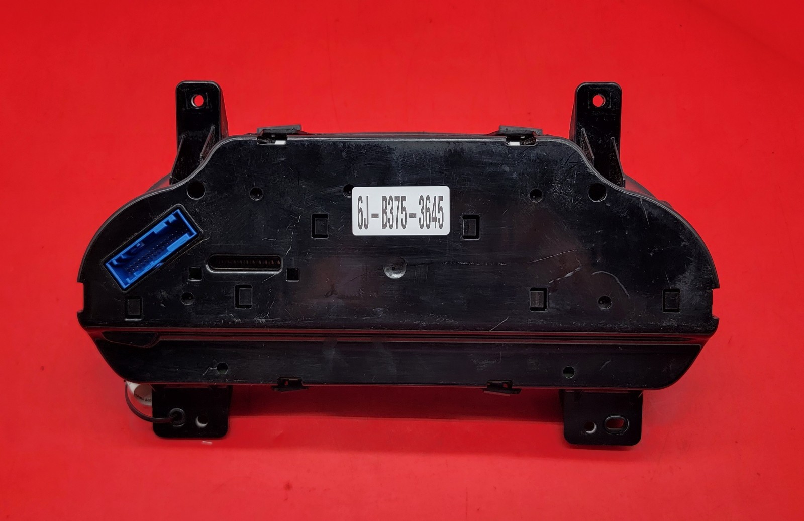 2016 CHEVROLET TAHOE USED INSTRUMENT CLUSTER P#84003538