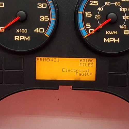 2011 INTERNATIONAL 4300 USED INSTRUMENT CLUSTER P#3868370C91