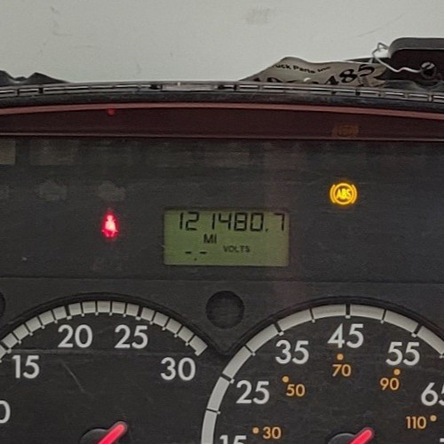 2016 FREIGHTLINER B2 USED INSTRUMENT CLUSTER P#A22-71787-001