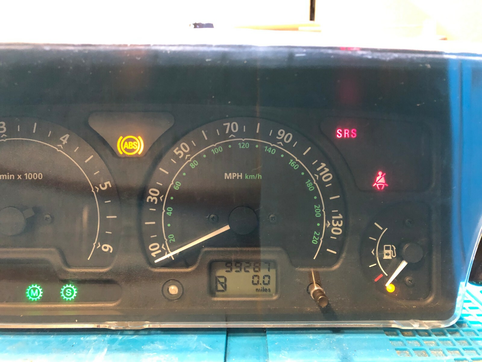 2004 LAND ROVER DISCVERY USED DASHBOARD INSTRUMENT CLUSTER FOR SALE