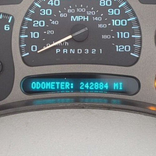 2005-2006 GMC YUKON USED INSTRUMENT CLUSTER P#15105685