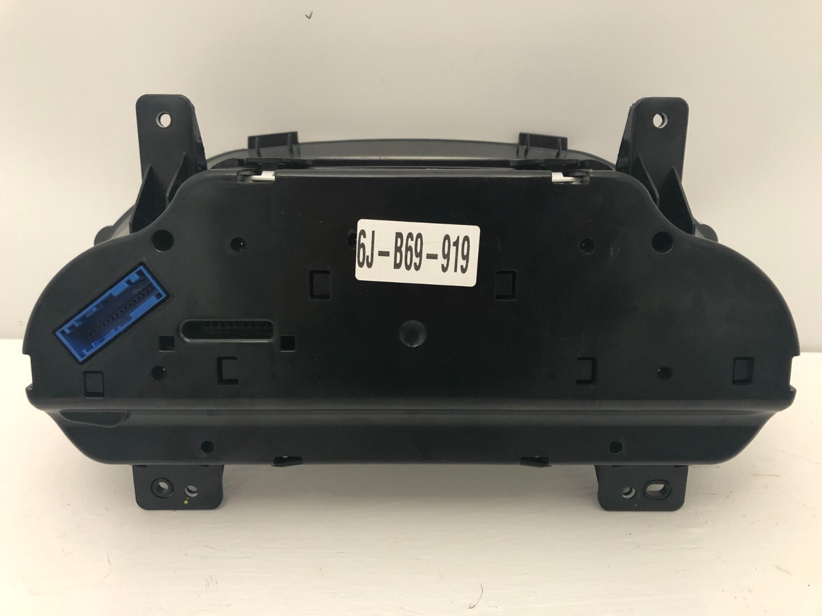 2014-2019 GMC SIERRA USED INSTRUMENT CLUSTER P#812812097