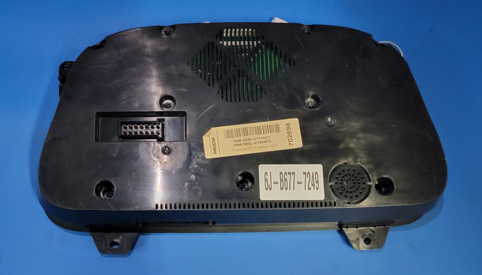 2020 PETERBILT 579 USED INSTRUMENT CLUSTER P#Q43-6080-1-2-021C