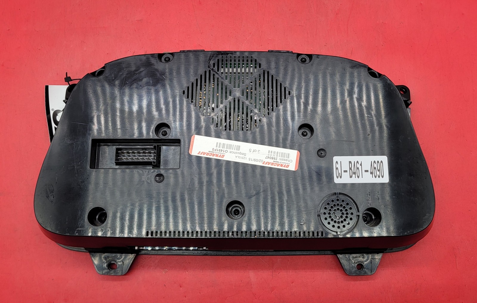 2016 PETERBILT 579 USED INSTRUMENT CLUSTER P#A2C93686300