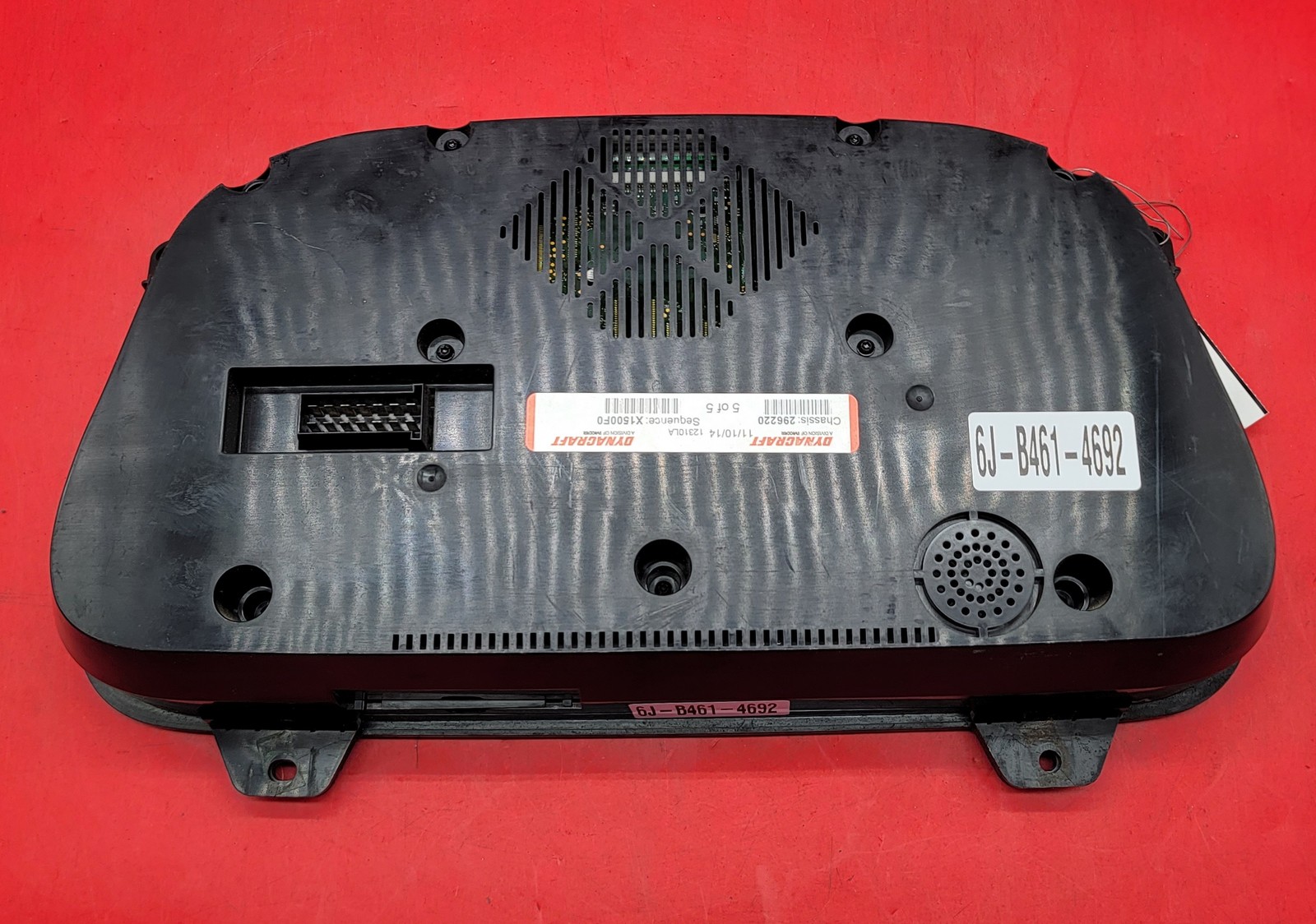 2015 PETERBILT 579 USED INSTRUMENT CLUSTER P#A2C93686400