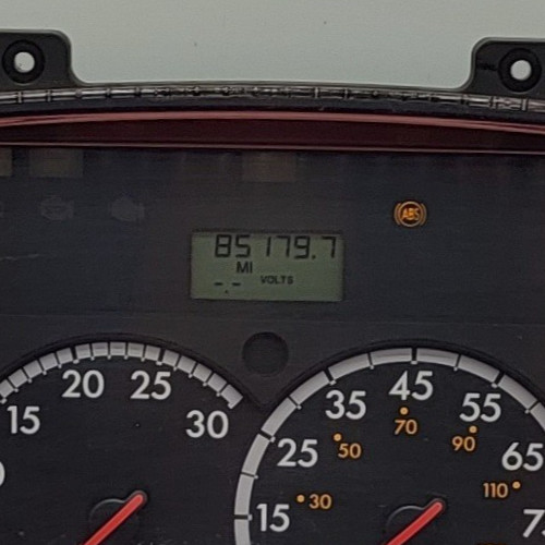 2015 FREIGHTLINER B2 USED INSTRUMENT CLUSTER P#A22-66979-001