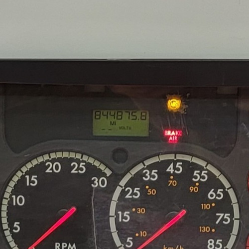 2008-2011 FREIGHTLINER CASCADIA USED INSTRUMENT CLUSTER P#A22-61851-004