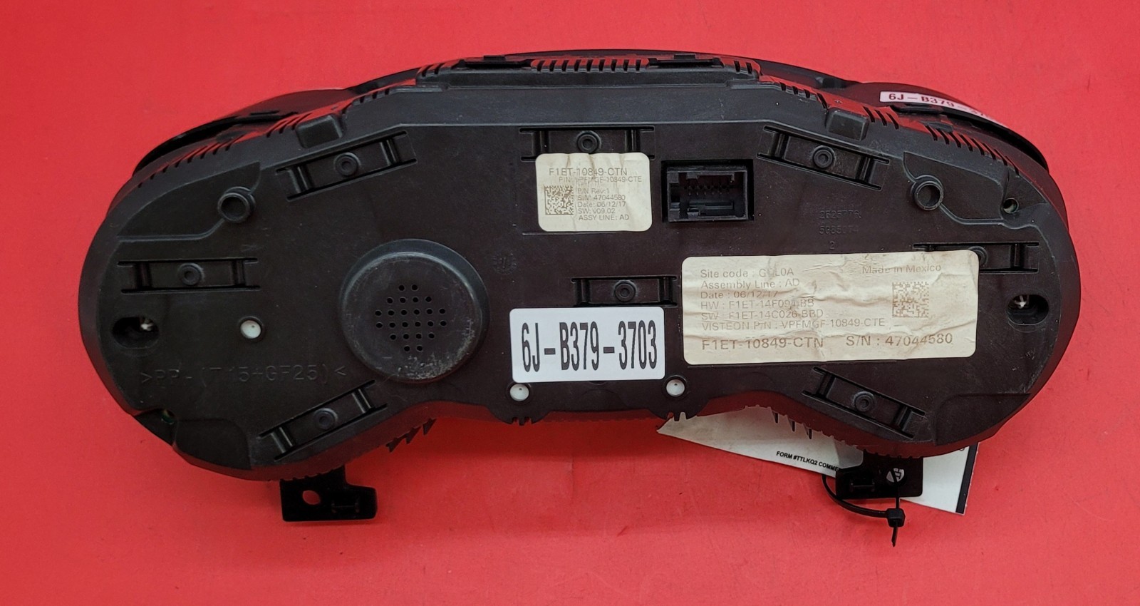 2017 FORD FOCUS USED INSTRUMENT CLUSTER P#47044580