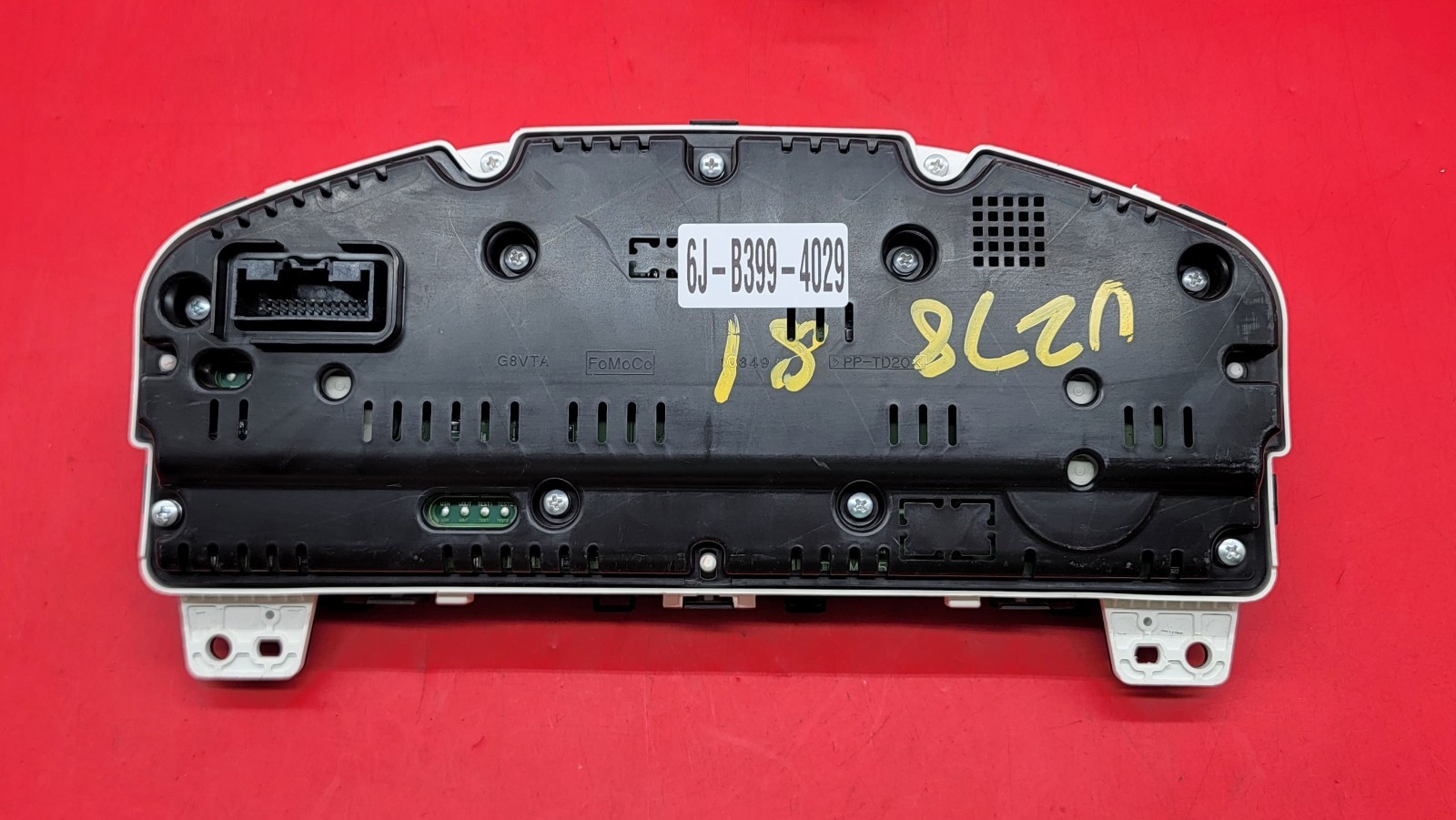 2014 FORD TAURUS USED INSTRUMENT CLUSTER P#EG1T-10849-GD