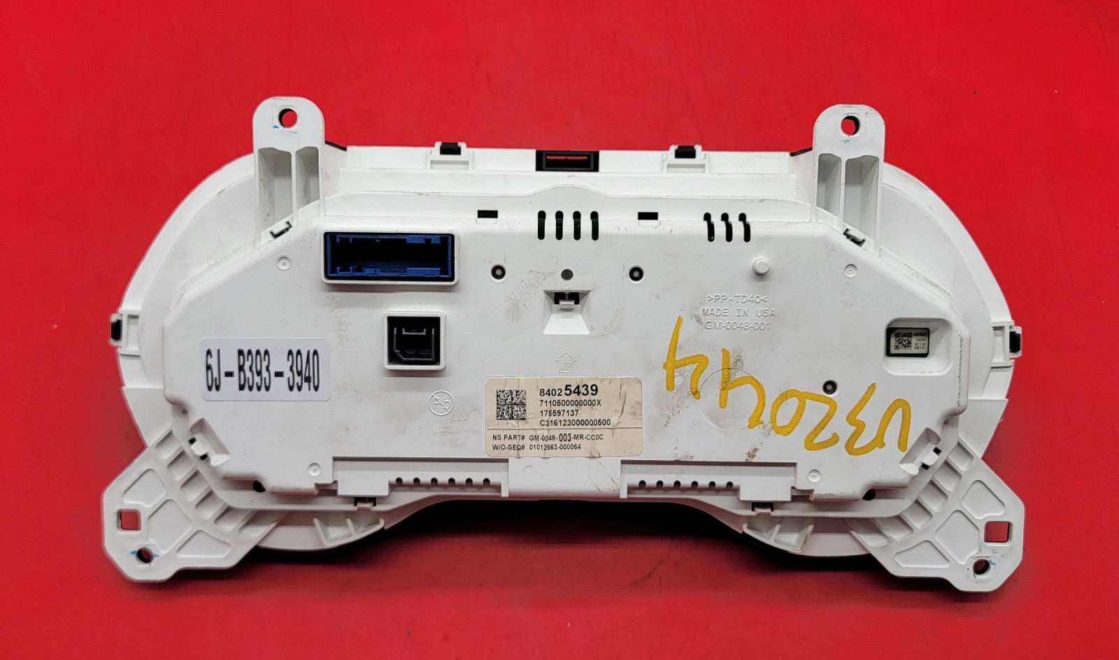 2016 CHEVROLET CAMARO USED INSTRUMENT CLUSTER P#84025439